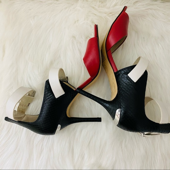 Michael Kors high heels - Picture 2 of 4